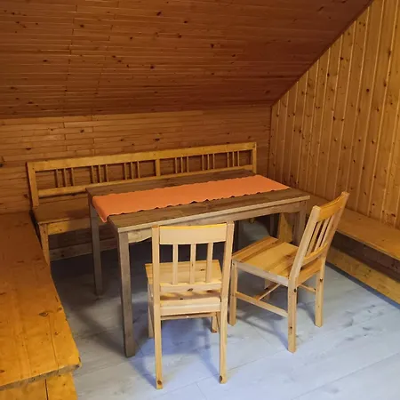 Praminek, Krkonose S Bazenem Kousek Od Pece Pod Snezkou