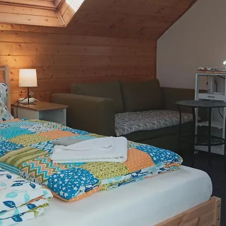 Praminek, Krkonose S Bazenem Kousek Od Pece Pod Snezkou