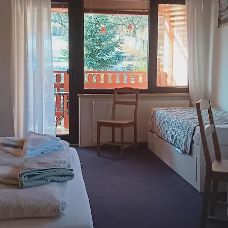 Praminek, Krkonose S Bazenem Kousek Od Pece Pod Snezkou בית הארחה