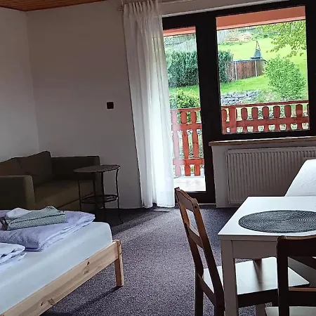 Praminek, Krkonose S Bazenem Kousek Od Pece Pod Snezkou Horní Maršov