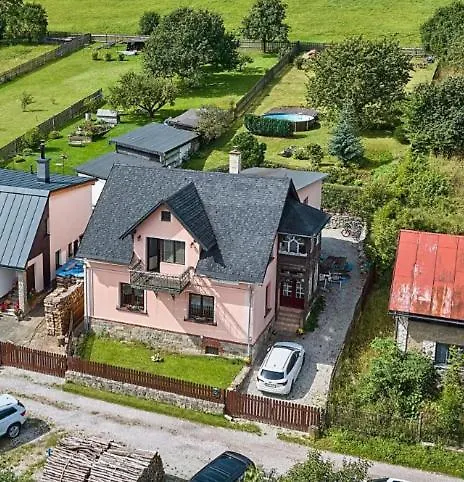 Vila Pramínek, Horní Maršov, Krkonoše 3*