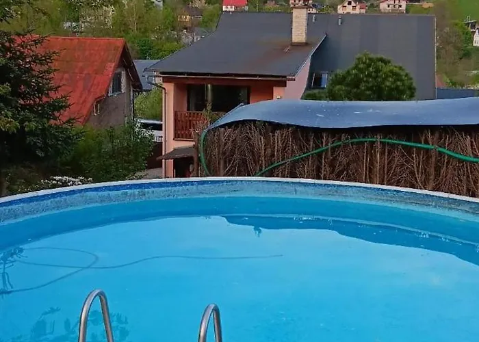 Vila Praminek Ubytovani Krkonose Blizko Pece 招待所 3*