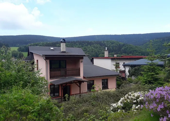 بيت ضيافة Vila Praminek Ubytovani Krkonose Blizko Pece 3*